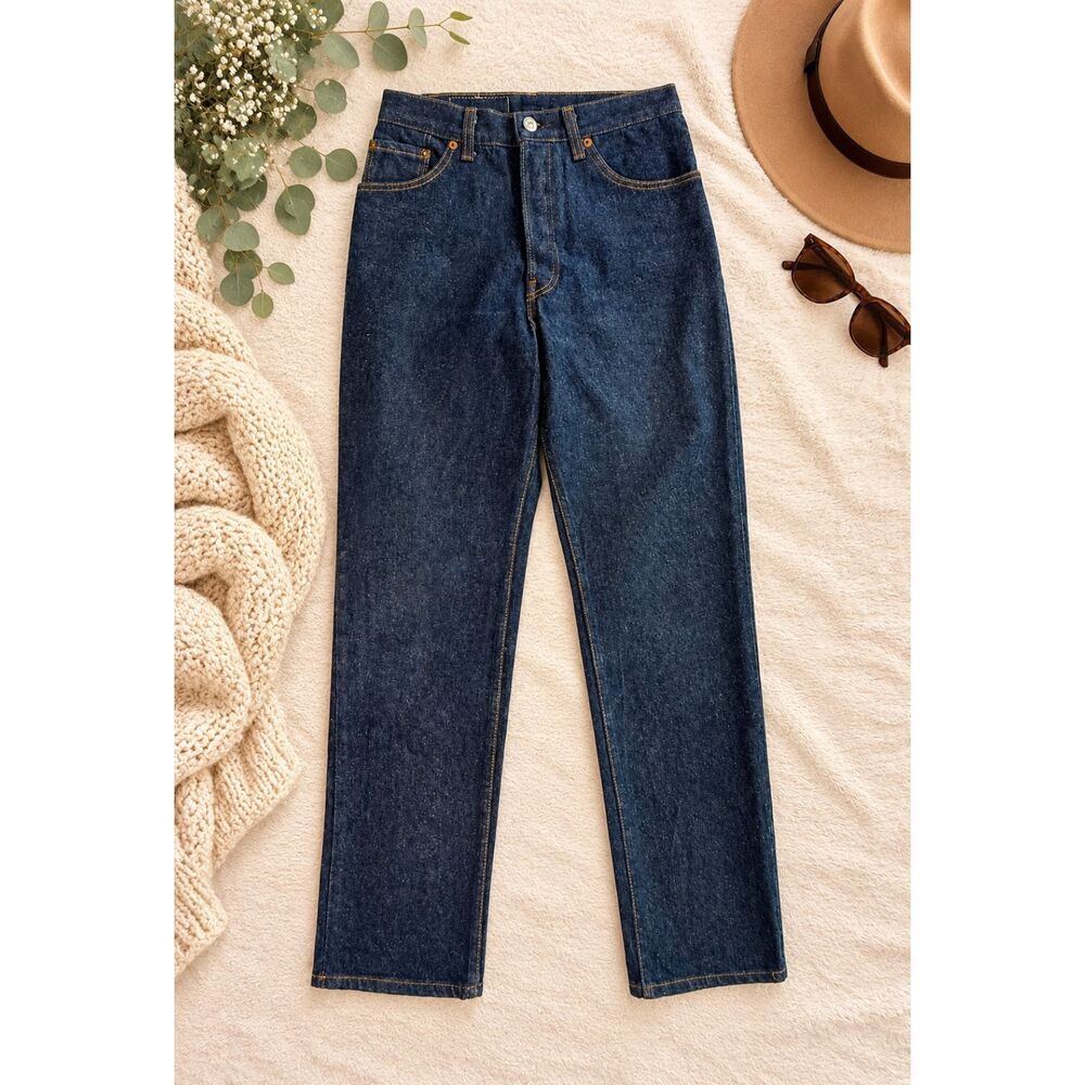 Vintage Levi's 26501-0156 High Rise Straight Leg Jeans Size 11 USA